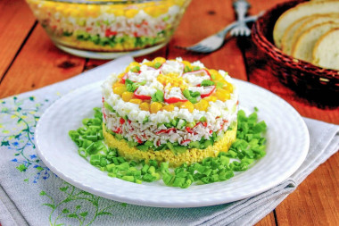 Салат крабовые палочки кукуруза огурец