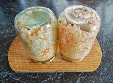 Вкусная маринованная капуста на зиму с уксусом