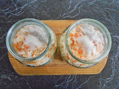 Вкусная маринованная капуста на зиму с уксусом