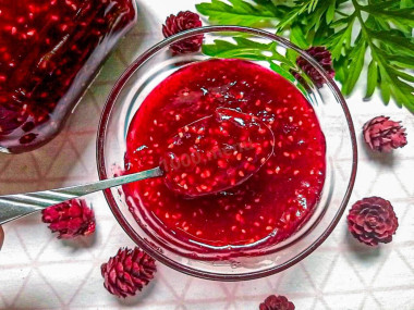Желейное варенье из малины