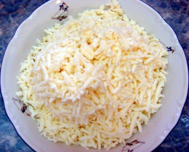 Хачапури лодочка по-аджарски с яйцом