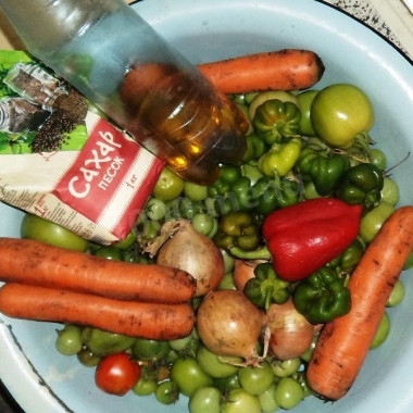Икра из зеленых помидор и болгарского перца на зиму