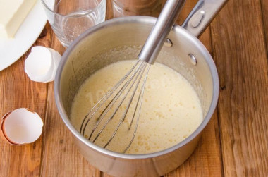 Классический торт Микадо с вареной сгущенкой