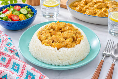 Курица в соусе карри