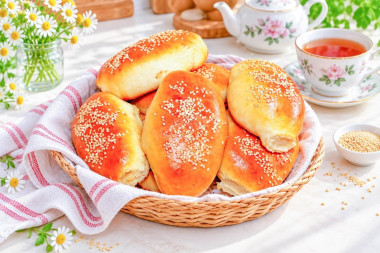 Пирожки на сухом молоке в духовке