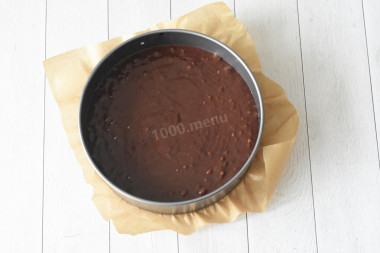 Шоколадный торт с творожным кремом